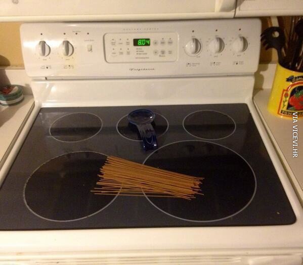 Zamolila sam supruga da skuha špagete