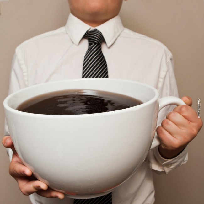 Obećao sam doktoru da ću dnevno piti samo jednu šalicu kave