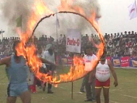 Bizarna seoska olimpijada u Indiji