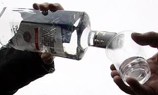 Rus popio osam boca votke i preživio